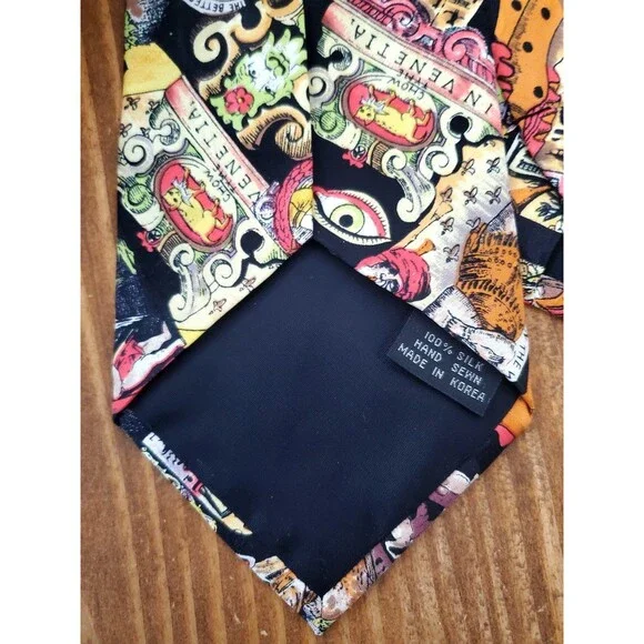 Nicole Miller Silk Vintage Tie - Picture 4 of 5